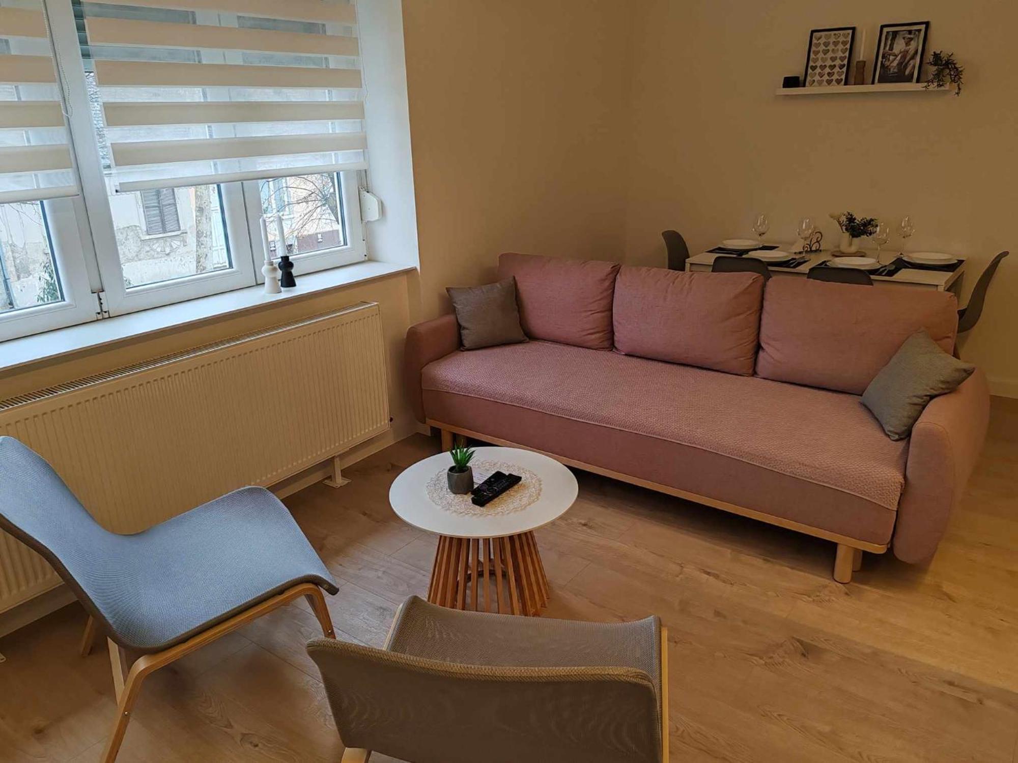 Apartman „Karolina” ノヴァ・グラディシュカ エクステリア 写真